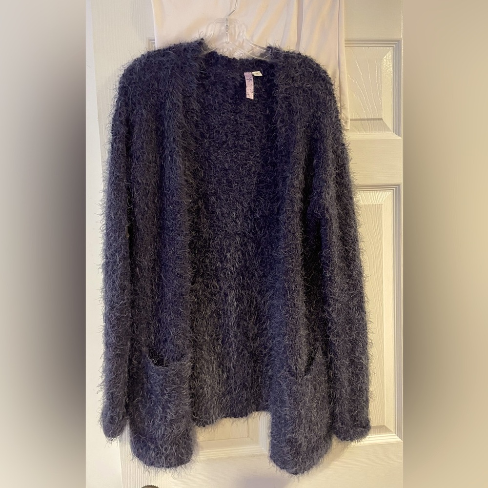 Alya blue fuzzy sweater